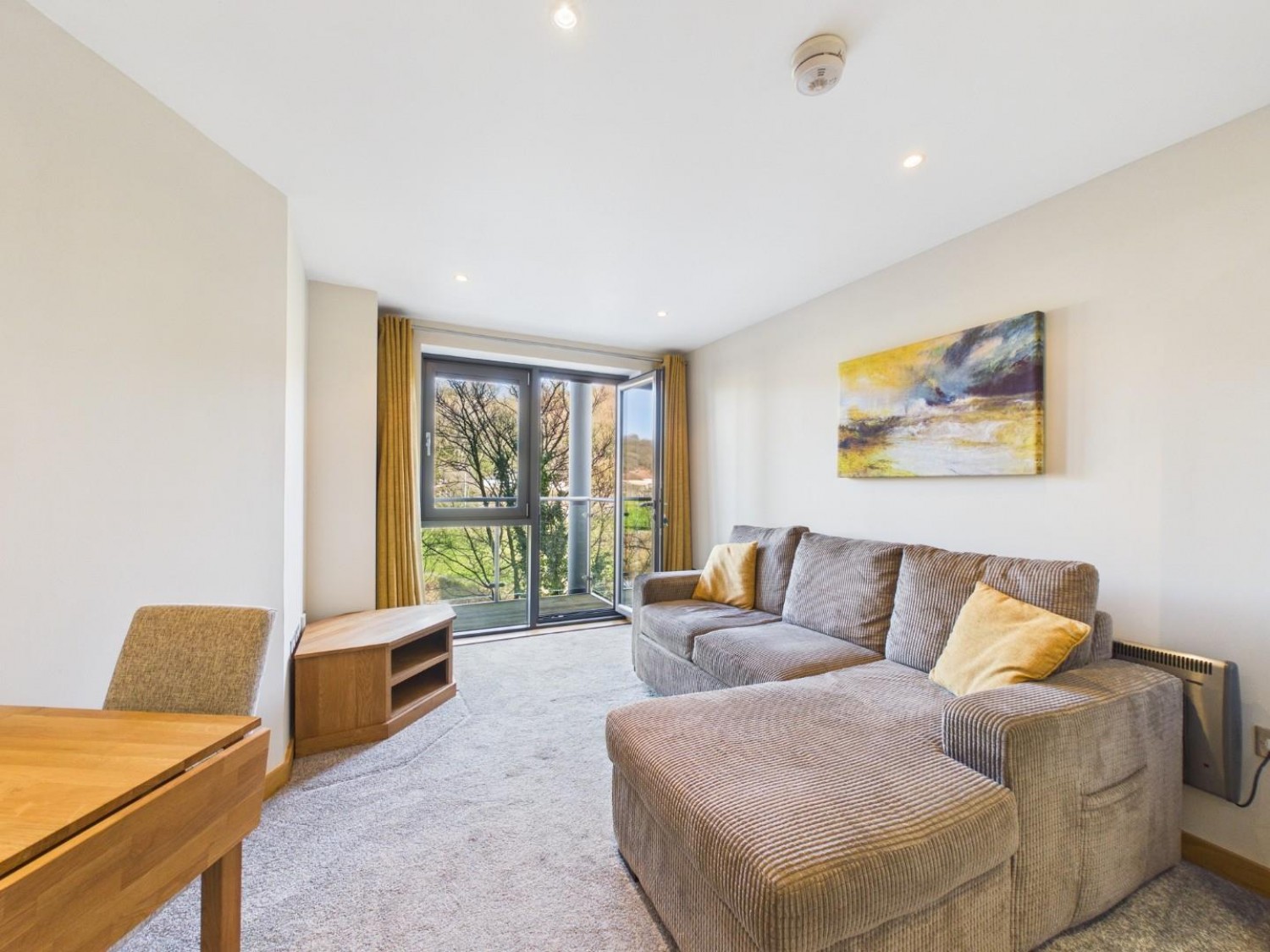 Salts Mill Road, Shipley