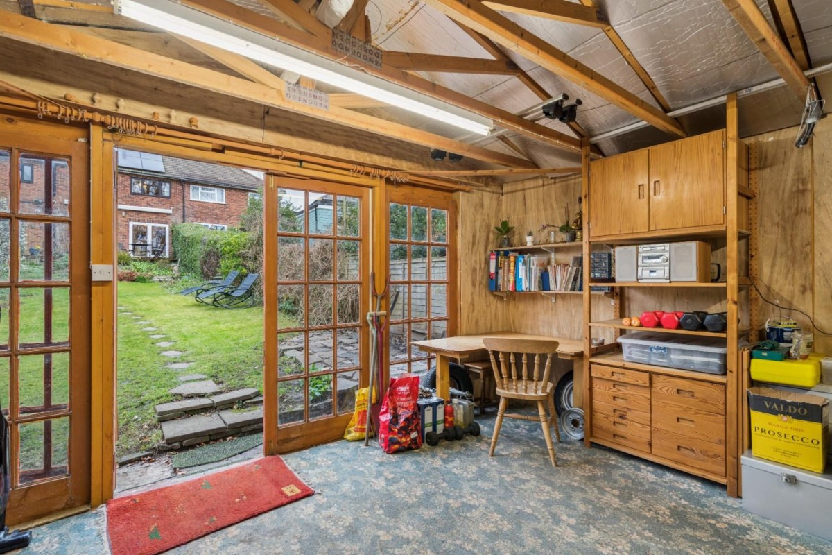 Mortens Wood, Amersham, Buckinghamshire, HP7 9EQ