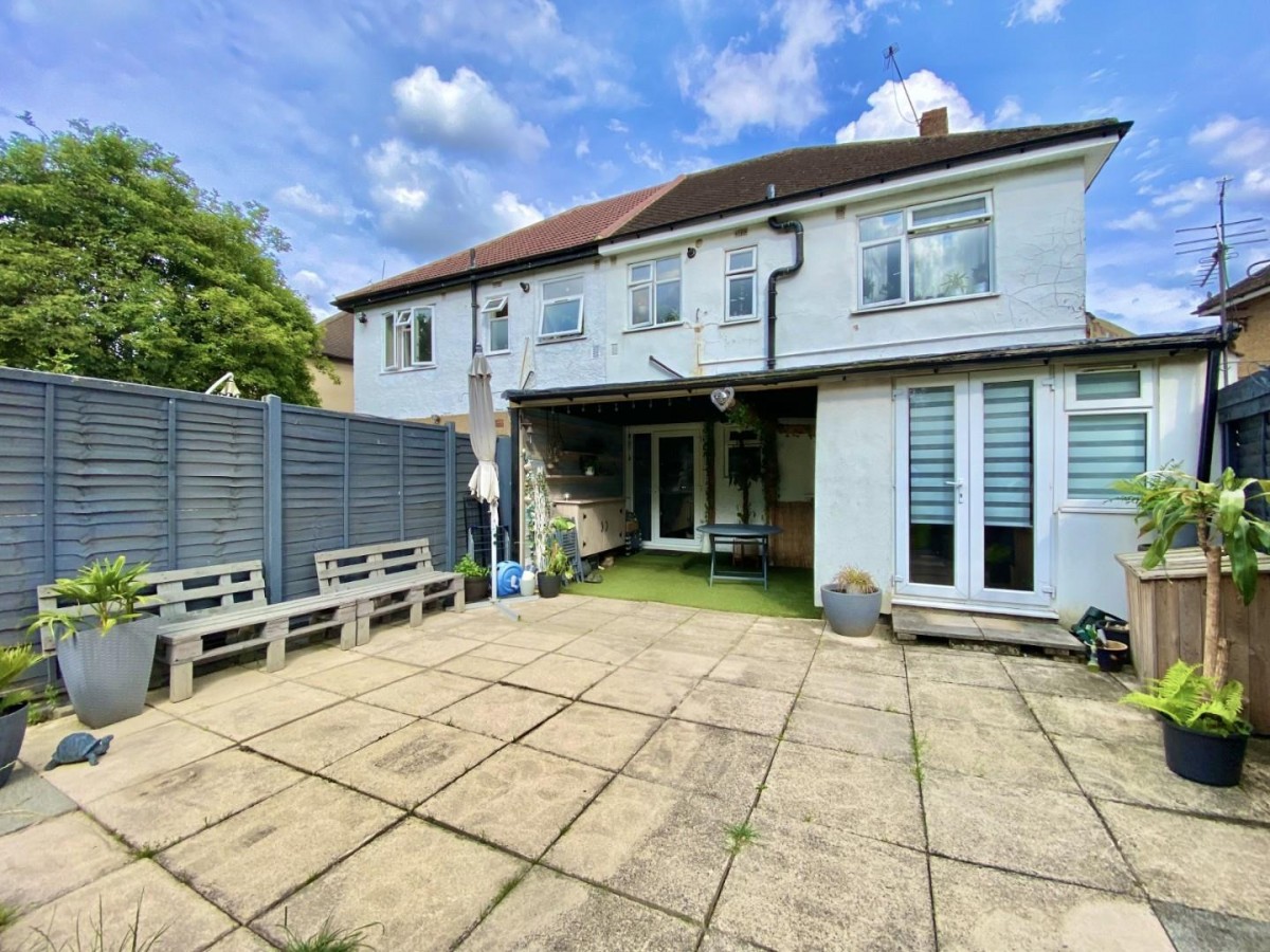 Barnard Gardens, Hayes