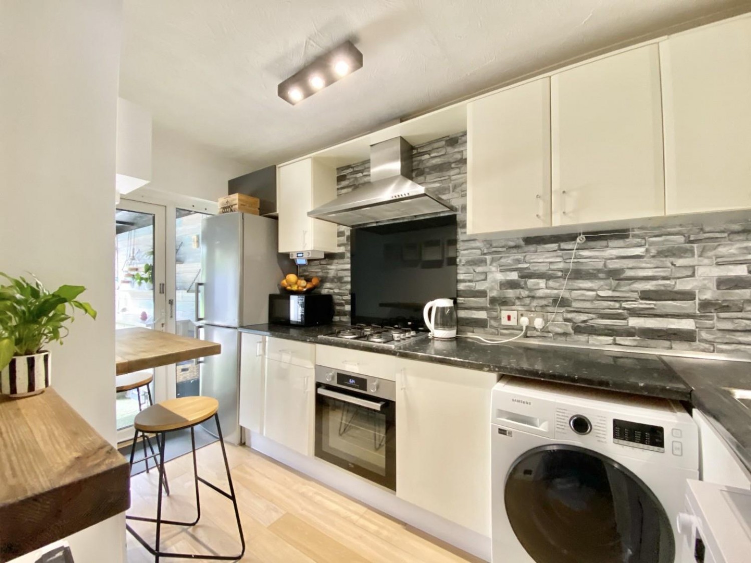 Barnard Gardens, Hayes