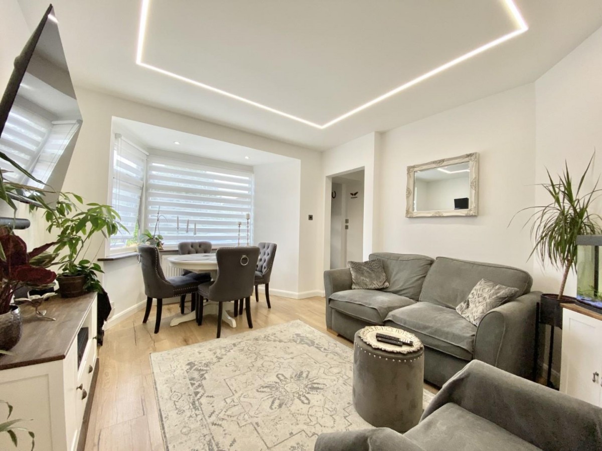 Barnard Gardens, Hayes