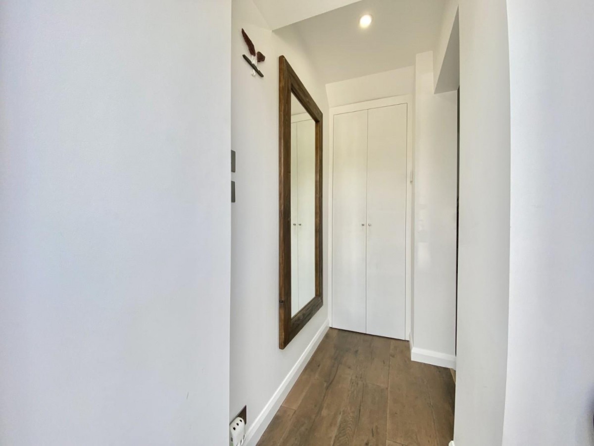 Barnard Gardens, Hayes