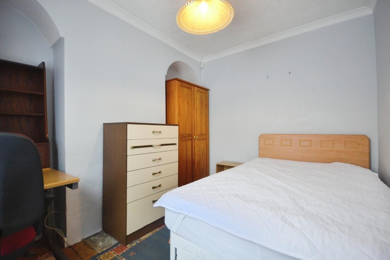 3 bedroom House for sale in Blenheim Gardens, Reading