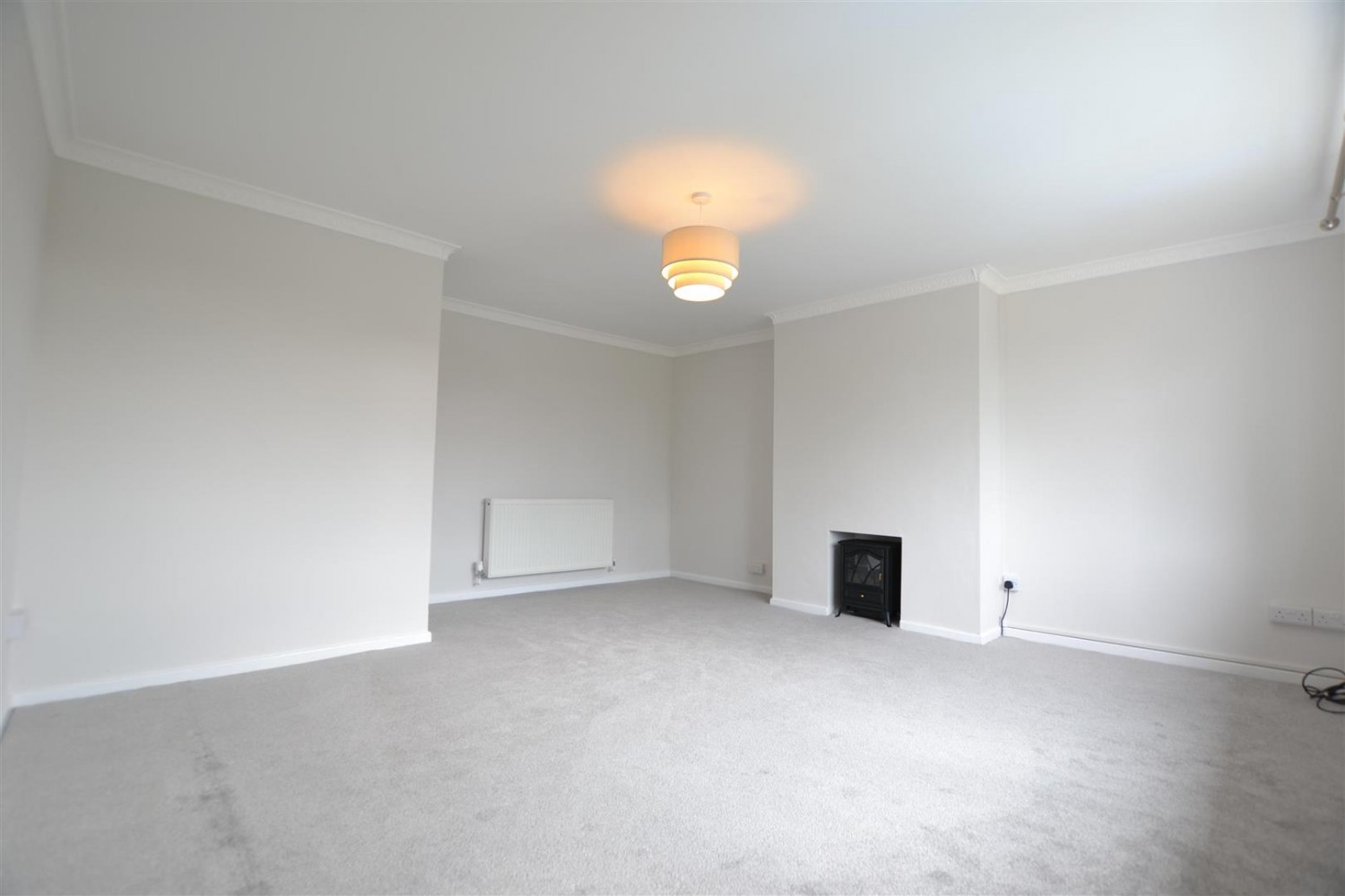 Woodhill Drive, Wombourne, Wolverhampton, WV5 0DN