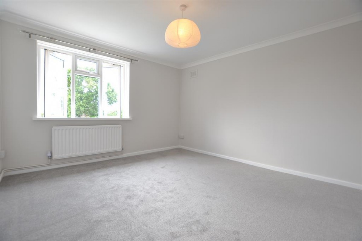 Woodhill Drive, Wombourne, Wolverhampton, WV5 0DN