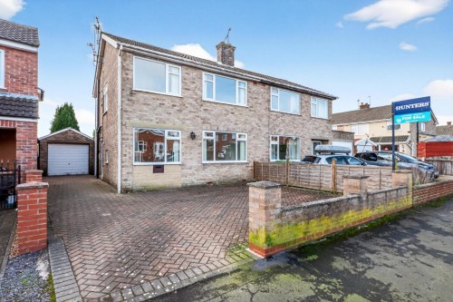 Deramore Drive West, York