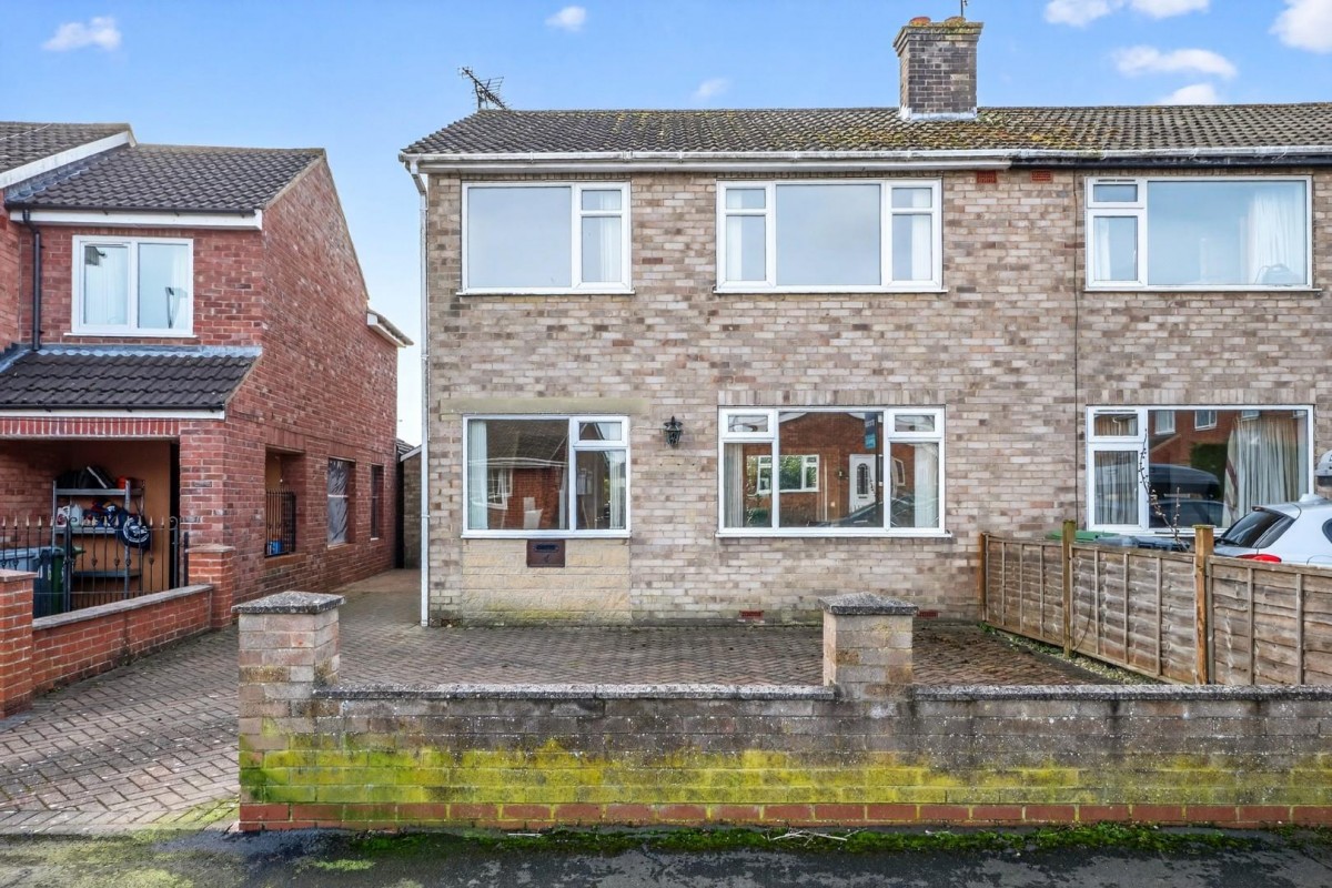 Deramore Drive West, York