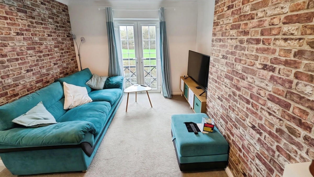 Hay Leaze, Yate, South Gloucestershire