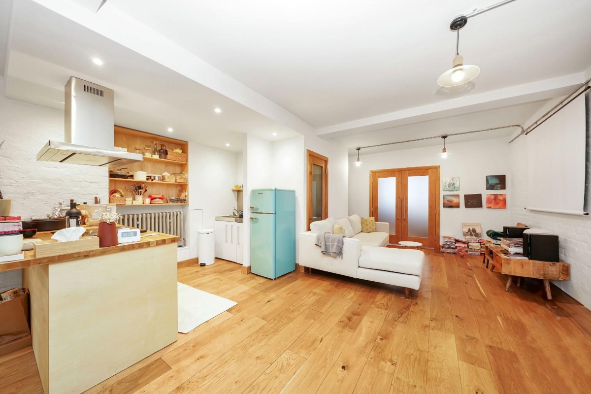 Hoxton Square, Shoreditch N1