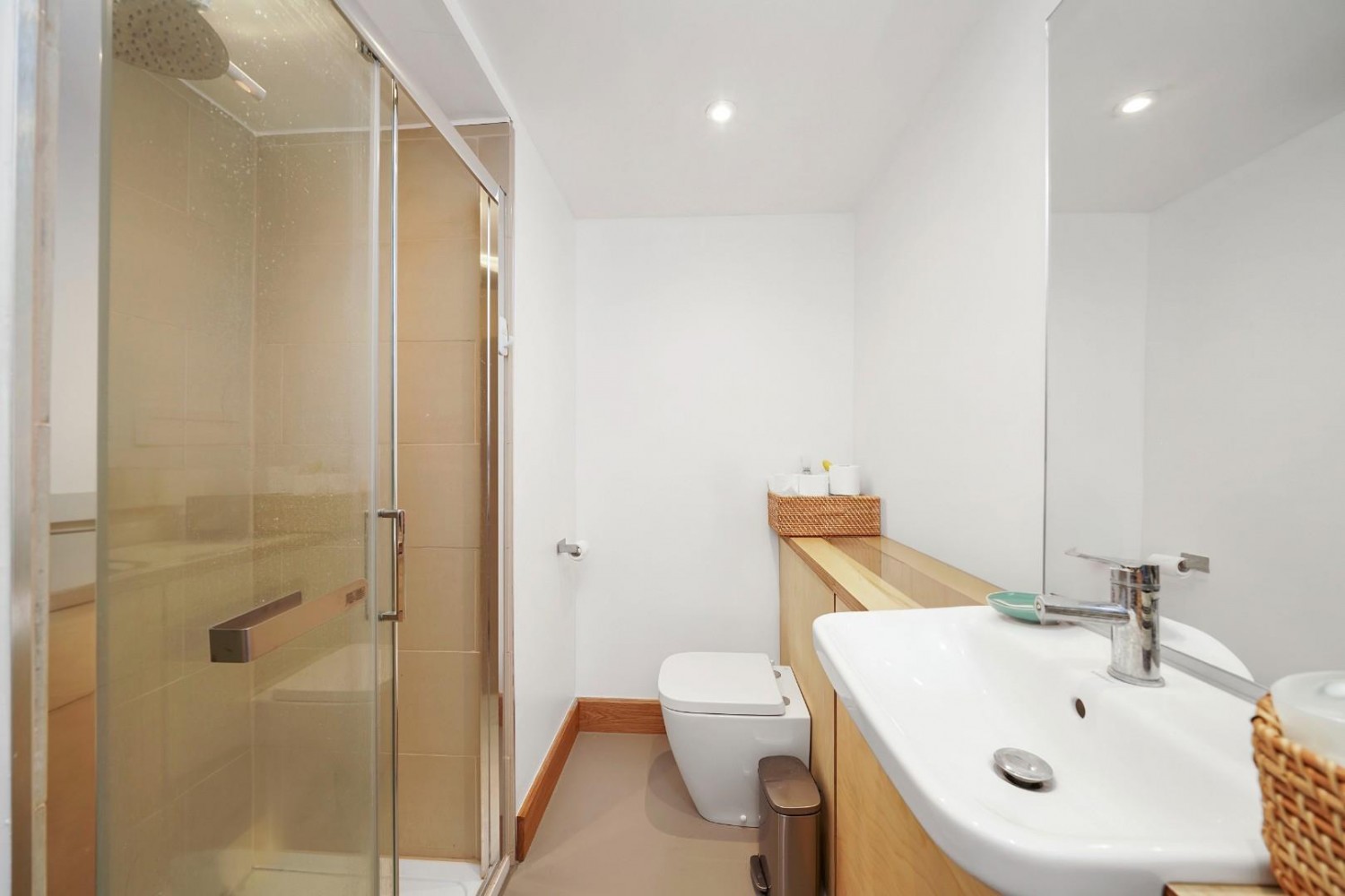 Hoxton Square, Shoreditch N1