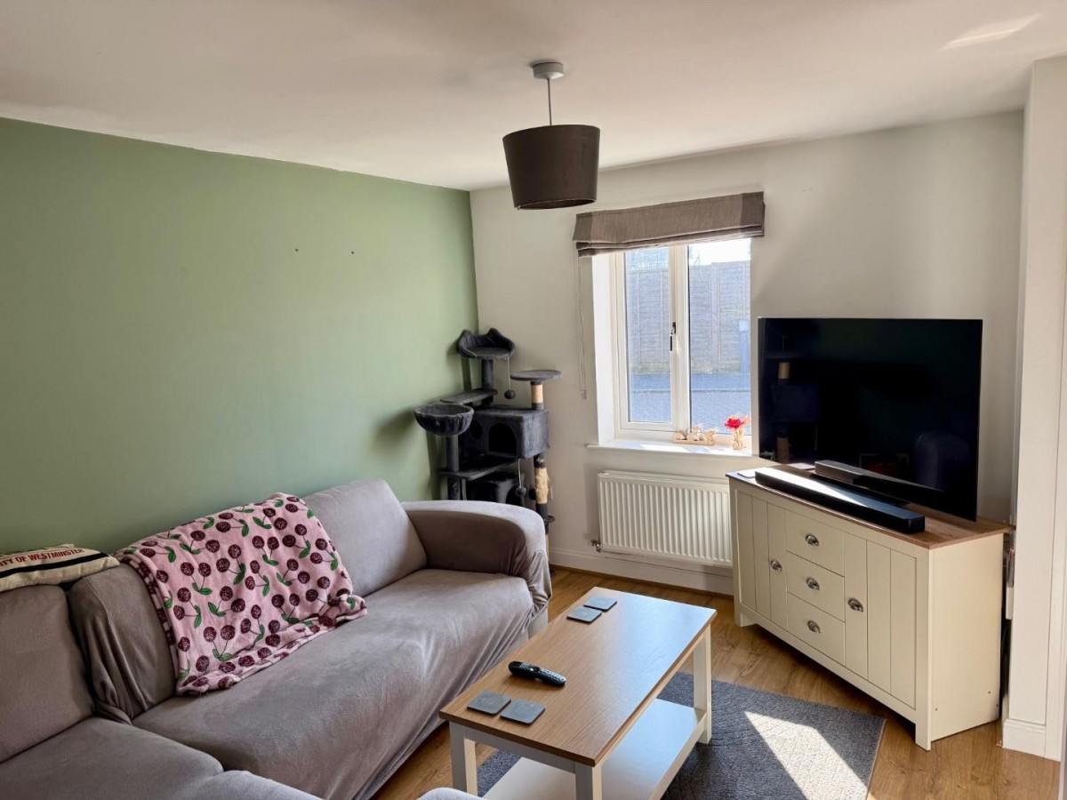 Kestrel Drive, Hythe