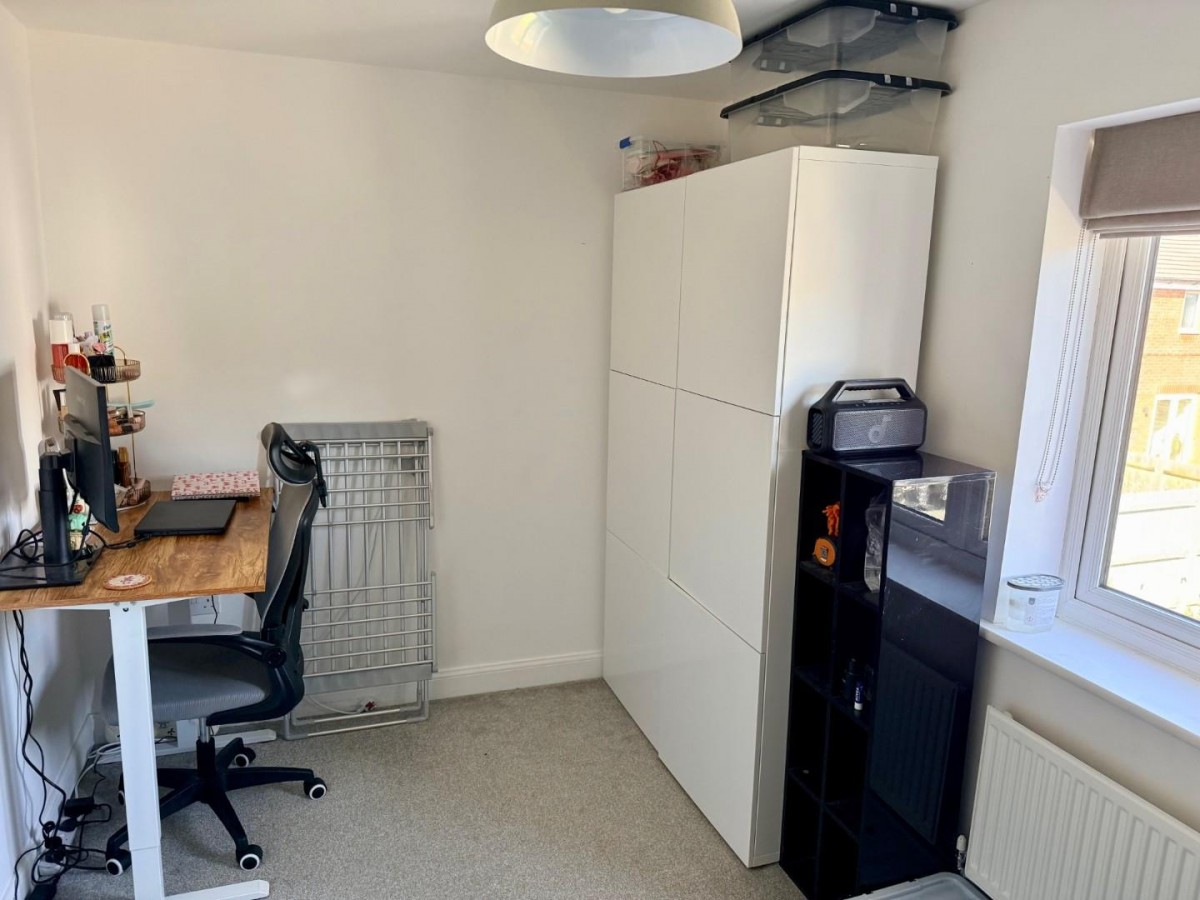 Kestrel Drive, Hythe