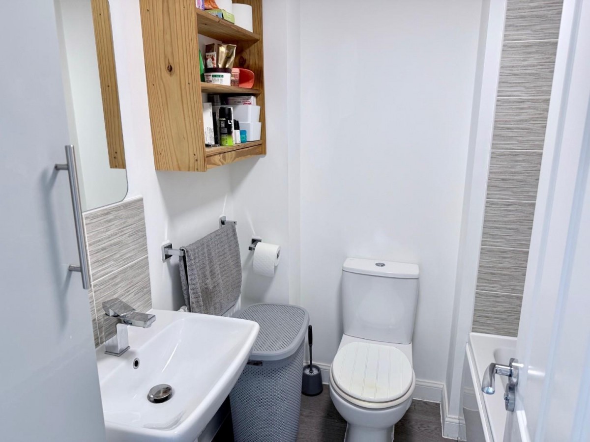 Kestrel Drive, Hythe