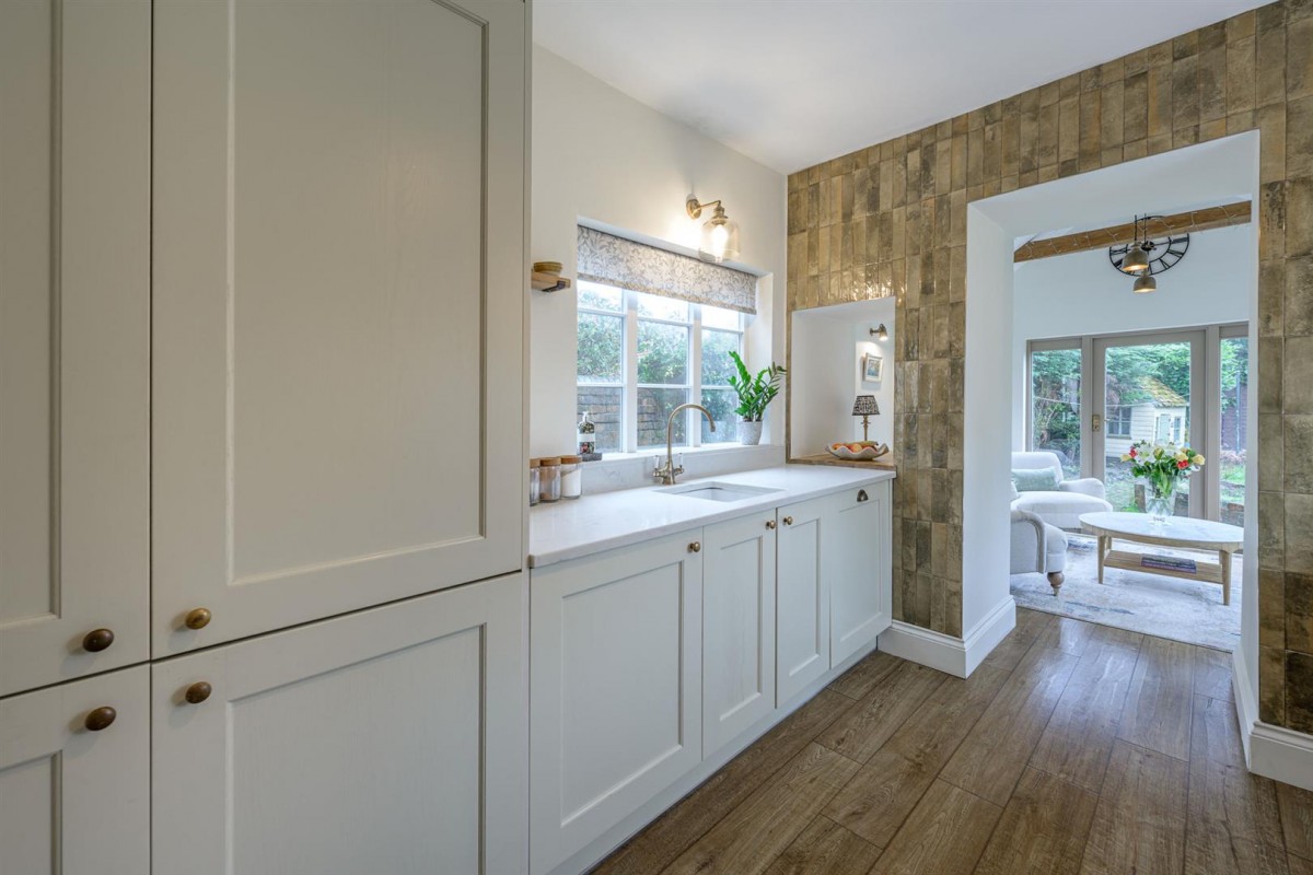 Corser Street, Oldswinford, Stourbridge, DY8 2DE