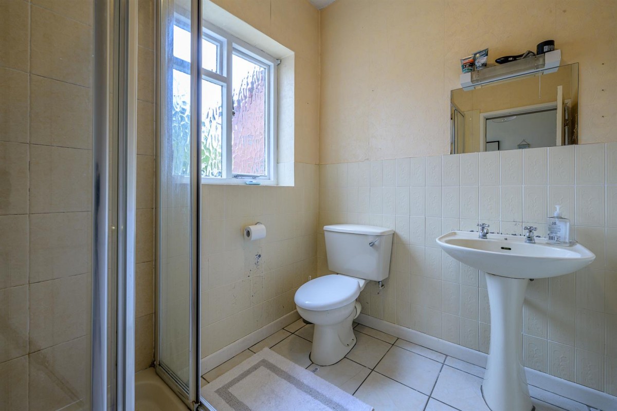 Corser Street, Oldswinford, Stourbridge, DY8 2DE