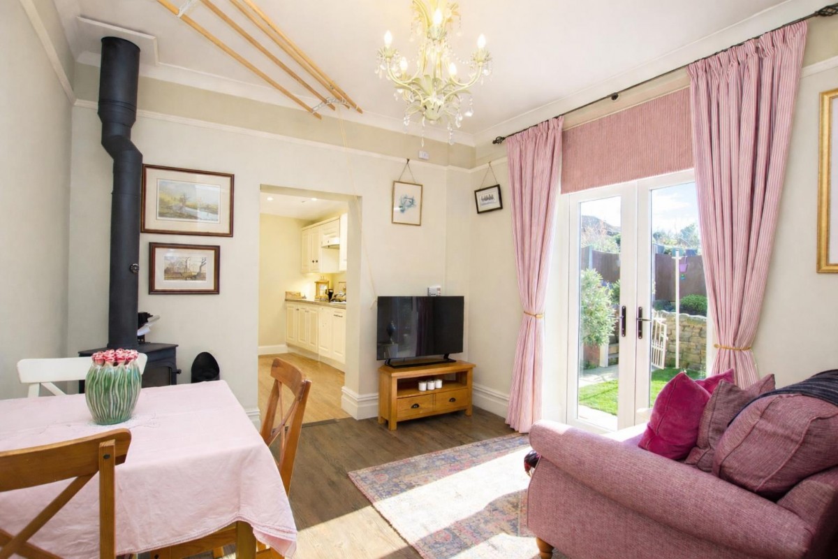 'East Bank Villa' Feniscowles