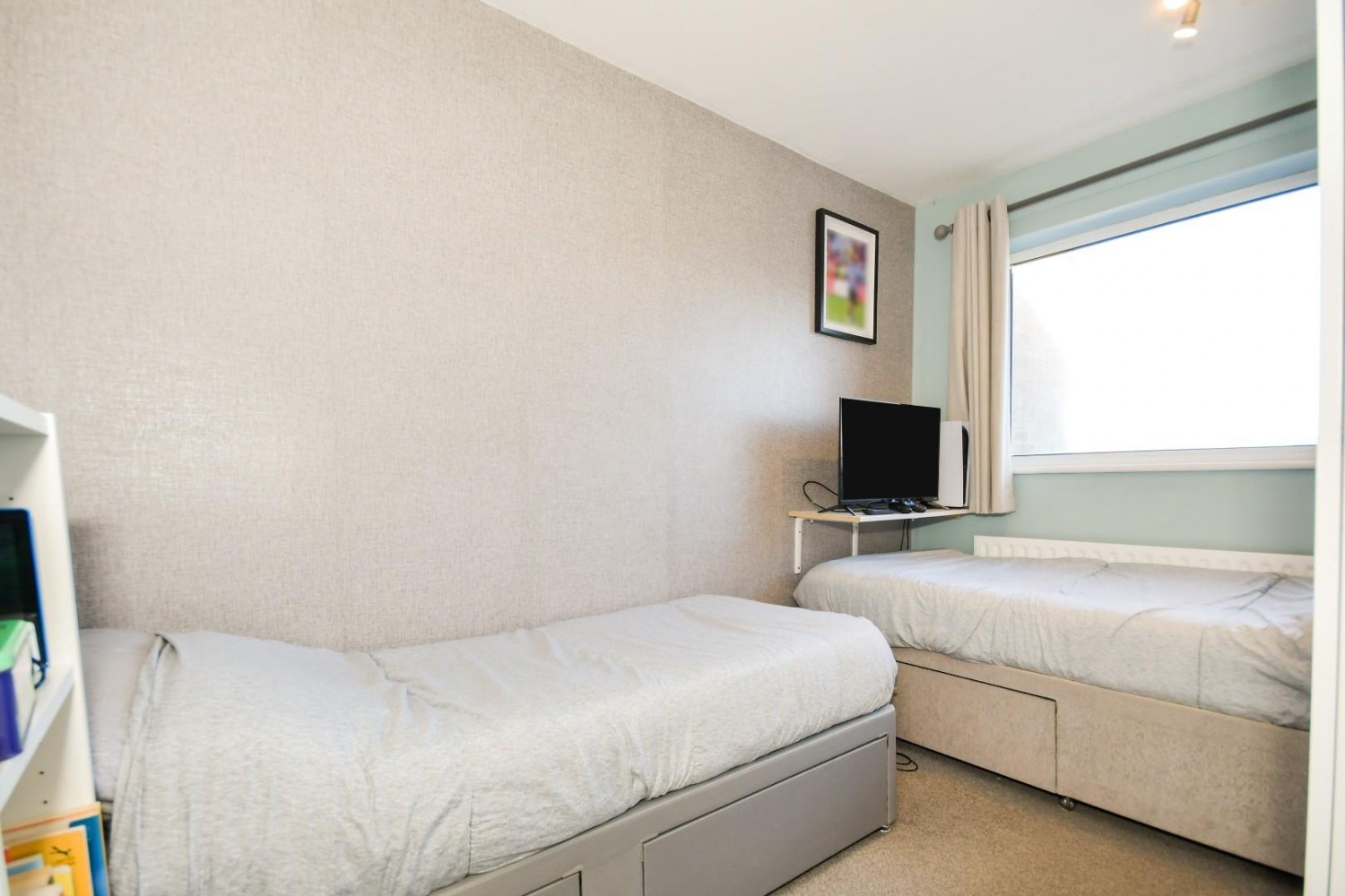 3 bedroom House for sale in Lime Grove, Chapeltown, Sheffield
