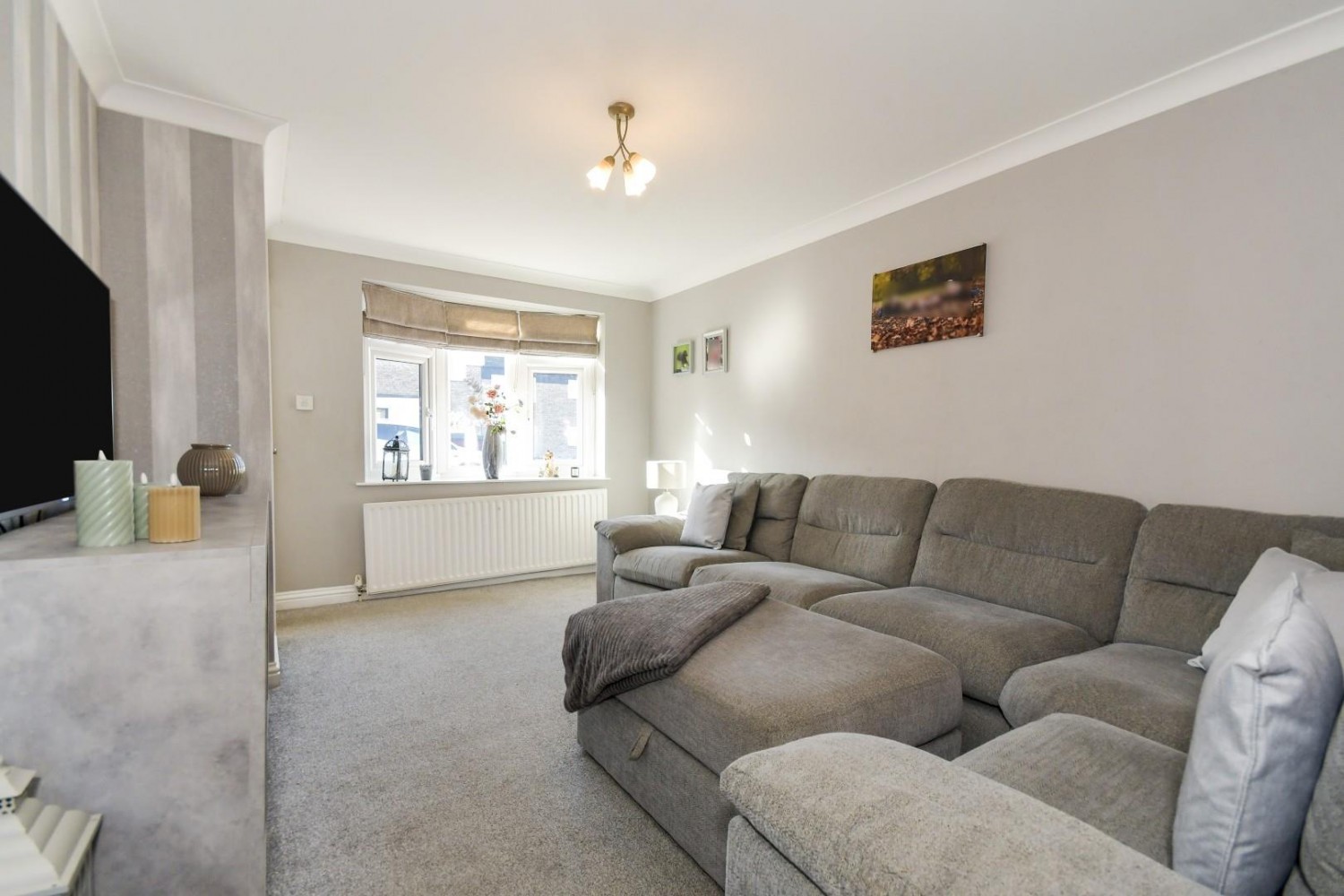 3 bedroom House for sale in Lime Grove, Chapeltown, Sheffield