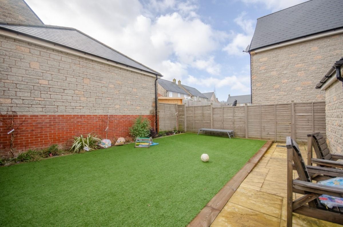 Cottongrass Road, Lyde Green, Bristol, BS16 7NY