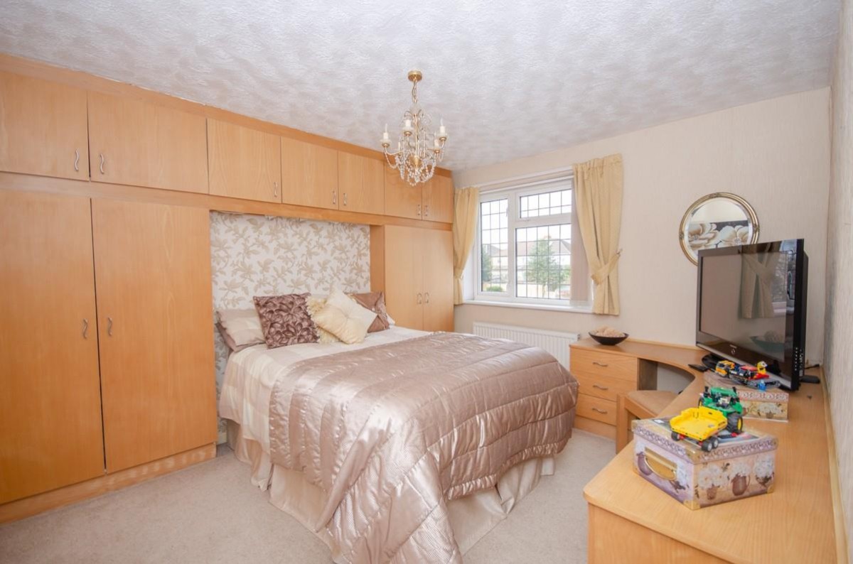 Badminton Road, Downend, Bristol, BS16 6NR