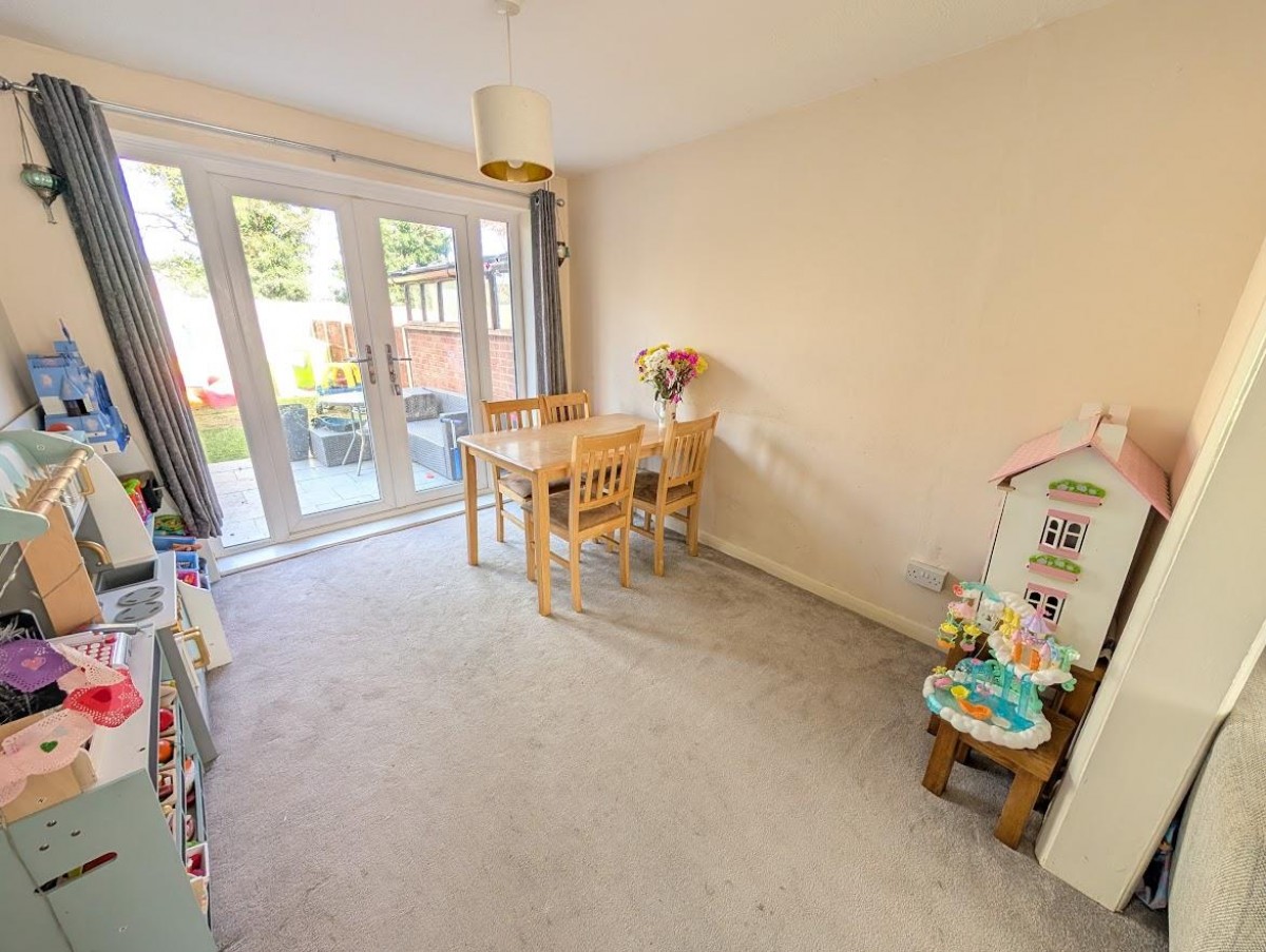 Gillingstool, Thornbury