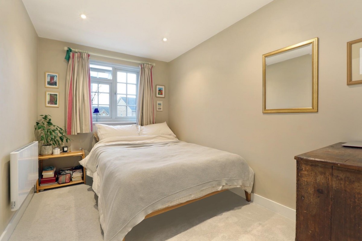 Gables Close, London, SE5