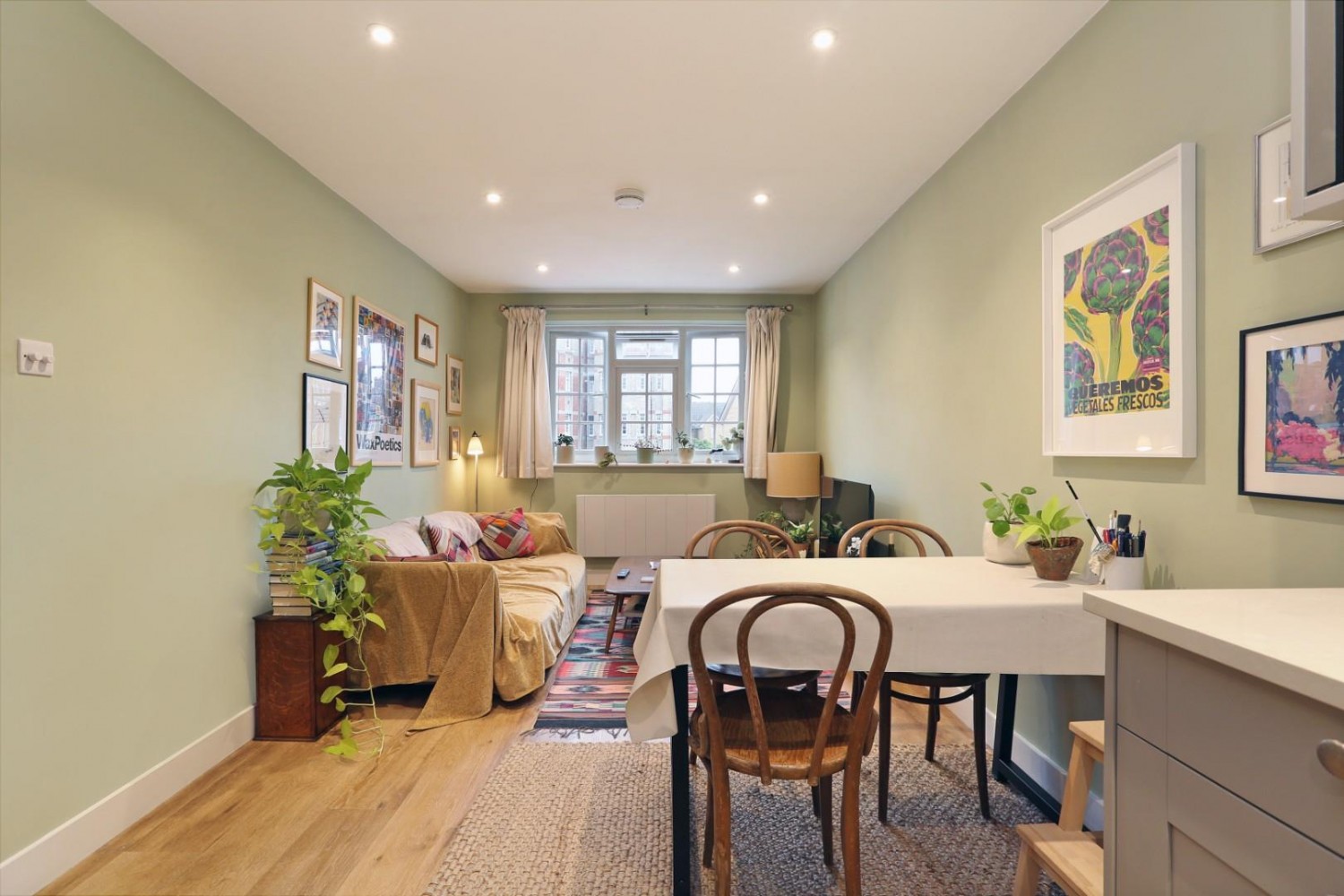 Gables Close, London, SE5