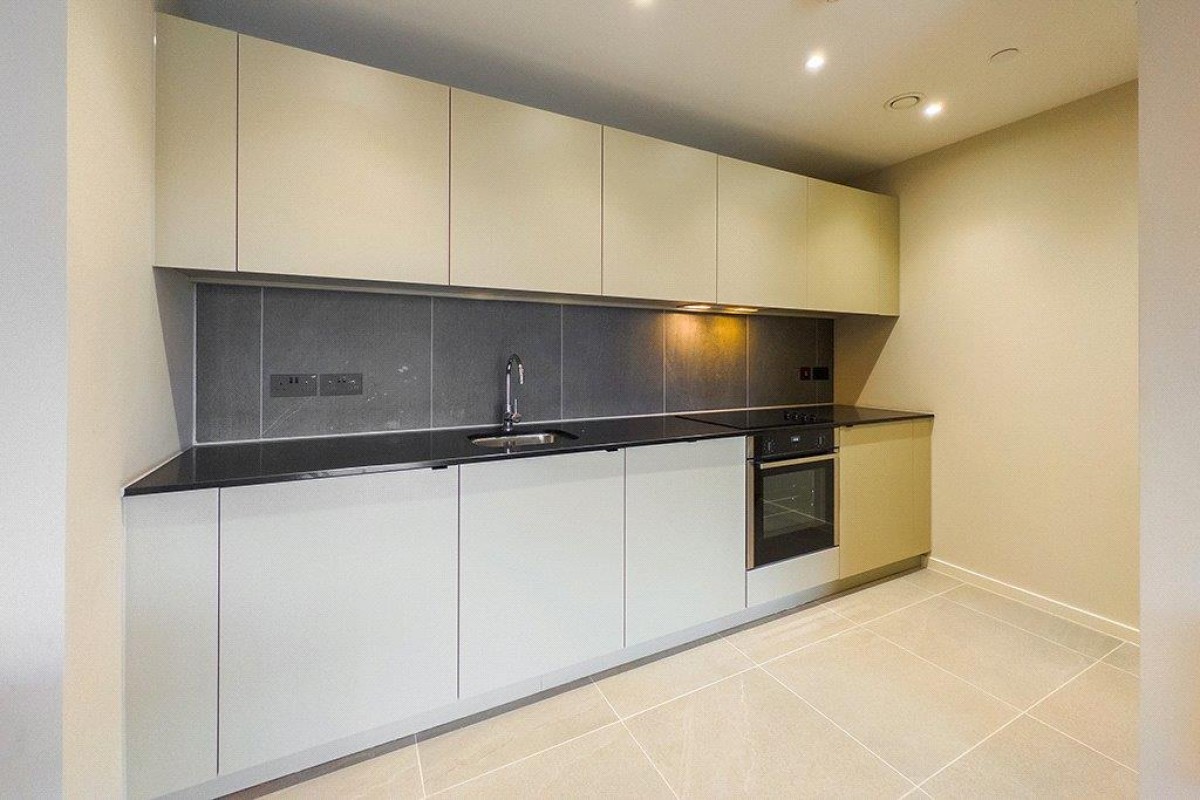 Spinners Way, Manchester