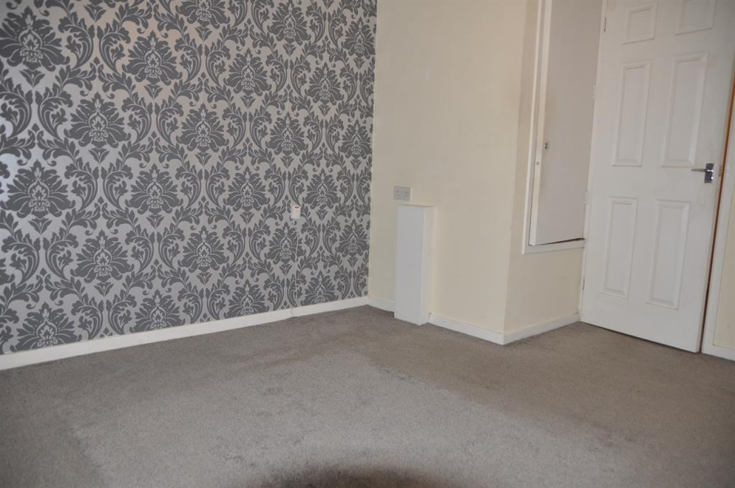 Ladygate Lane, Ruislip, Middlesex, HA4 7RD