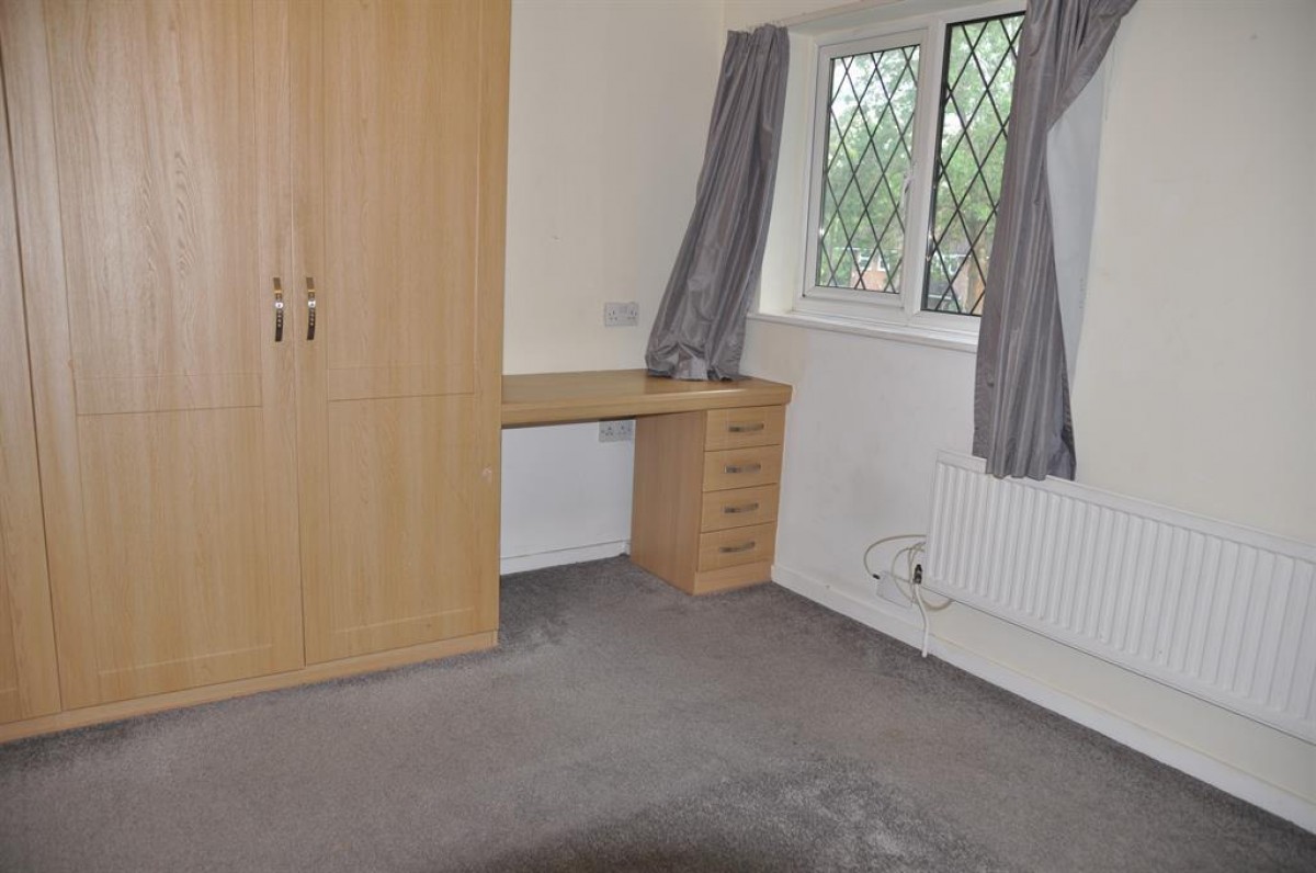 Ladygate Lane, Ruislip, Middlesex, HA4 7RD