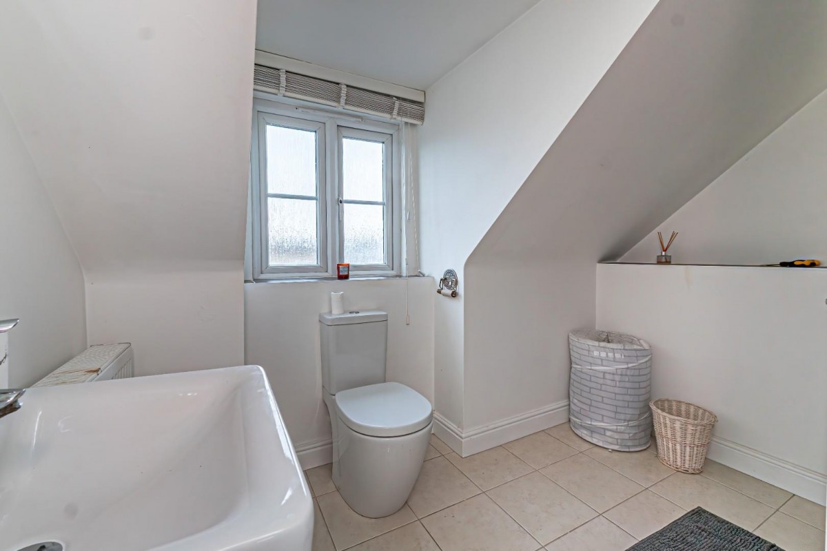 Bunting Drive, Leighton Buzzard