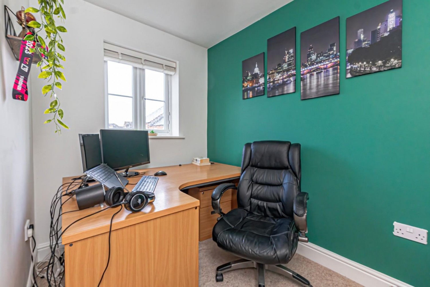 Bunting Drive, Leighton Buzzard