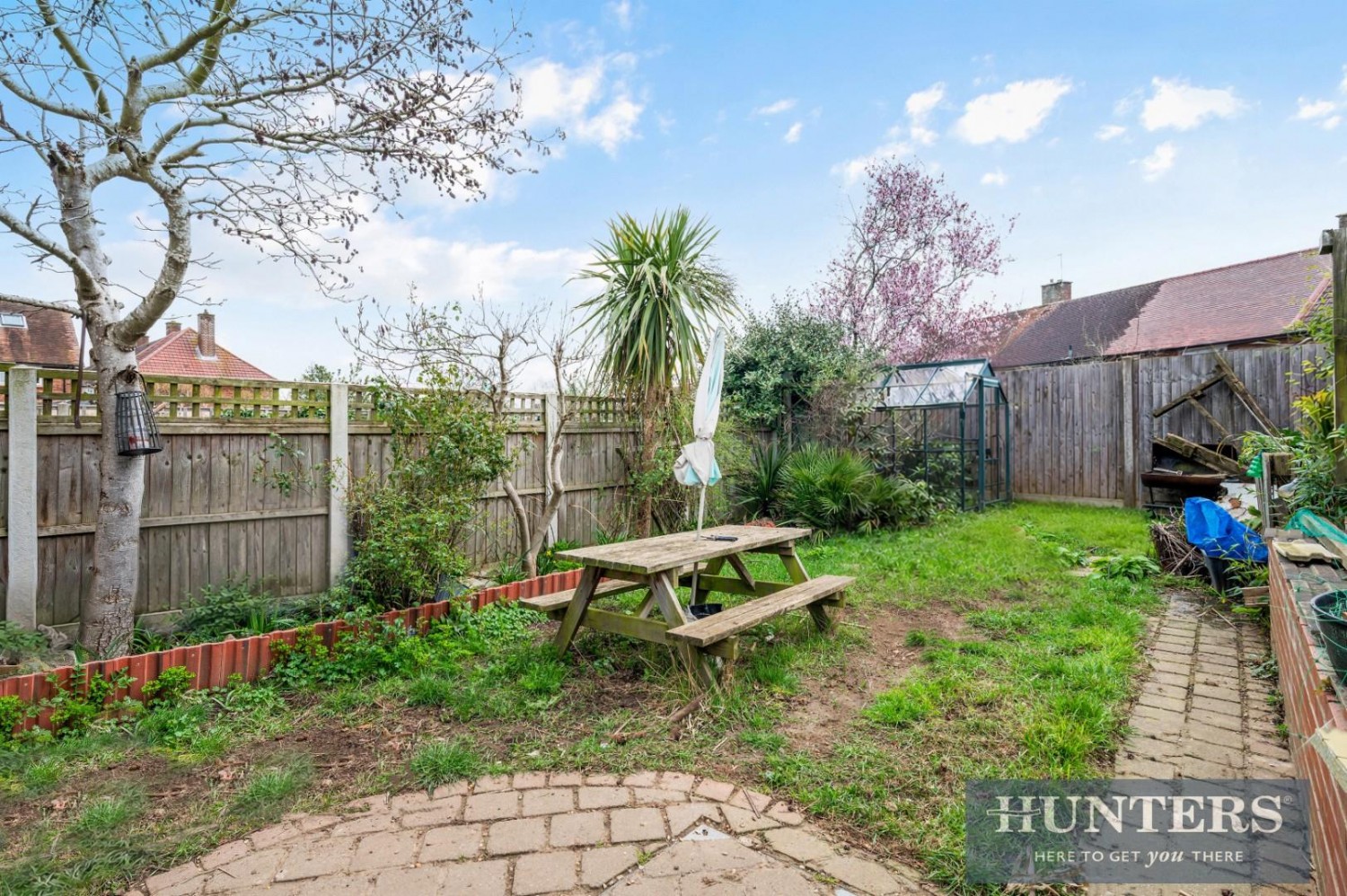 Sparrow Farm Drive, Feltham