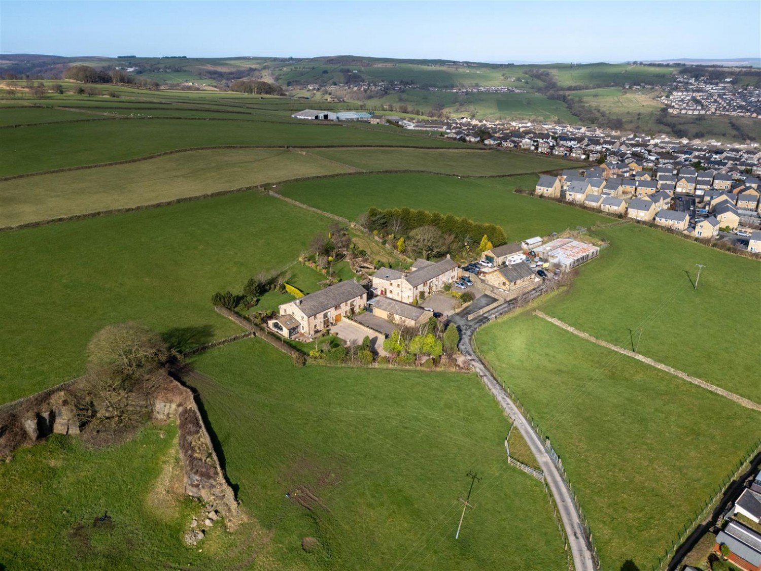Brown Springs Lane, Oakworth, Keighley