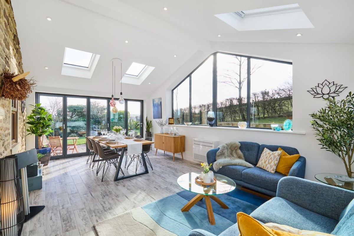 Brown Springs Lane, Oakworth, Keighley