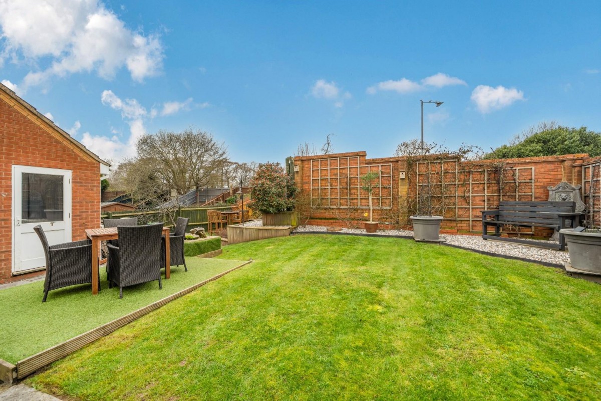 Appletree Lane, Redditch