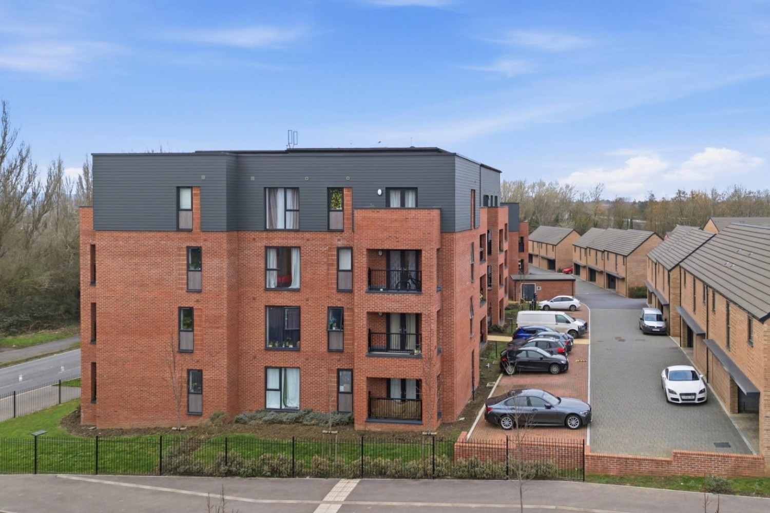 2 bedroom Flat for sale in Hawkfield Road, Bristol