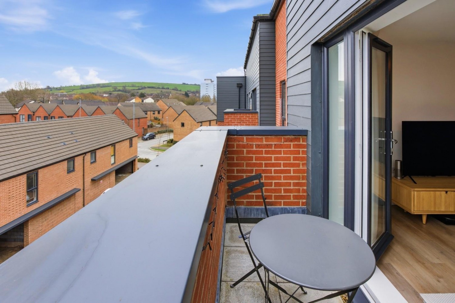 2 bedroom Flat for sale in Hawkfield Road, Bristol