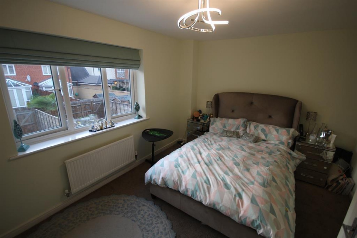 Fremantle Waye, Hayes, Middlesex, UB3 2FX