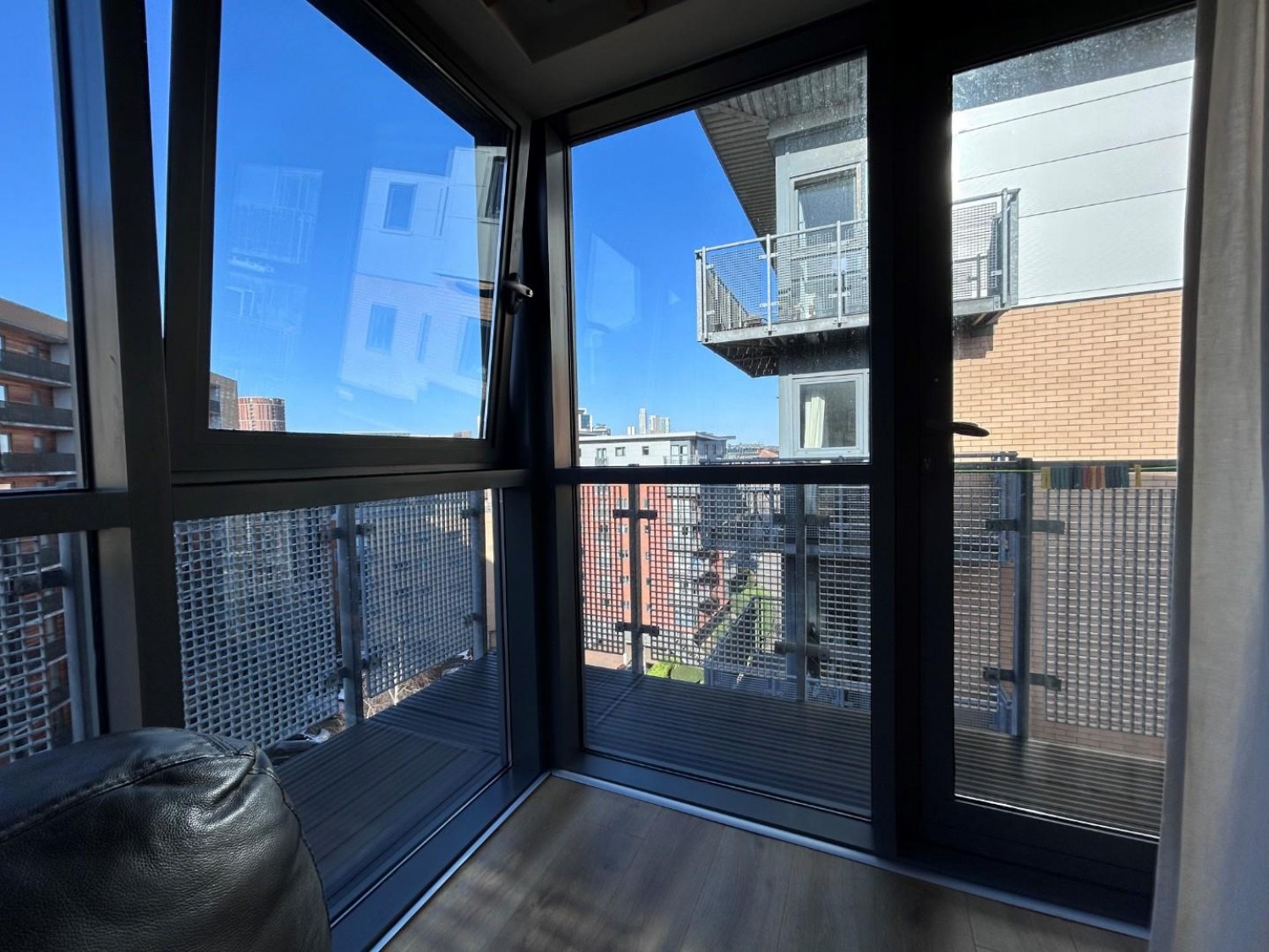 Velocity West, City Walk