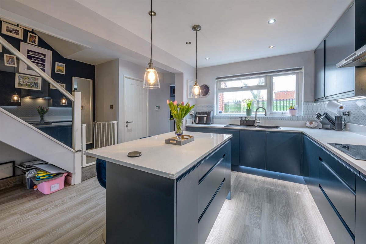 Bromley, Brierley Hill, DY5 4PJ