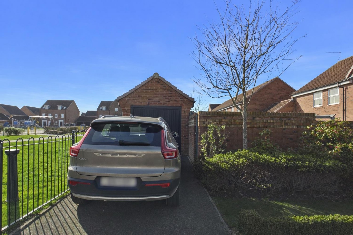 Newman Avenue, Beverley