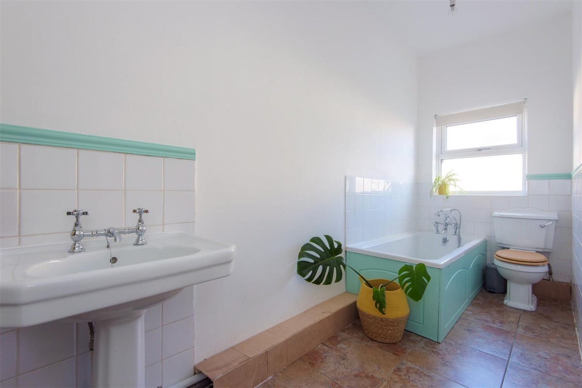 Bottom Boat Road, Stanley, Wakefield, West Yorkshire