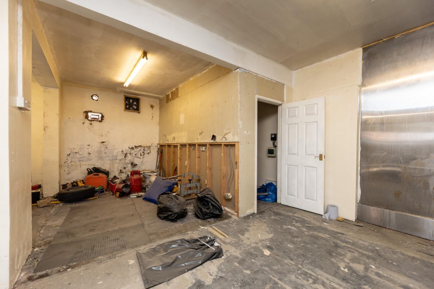 Womersley Road, Knottingley