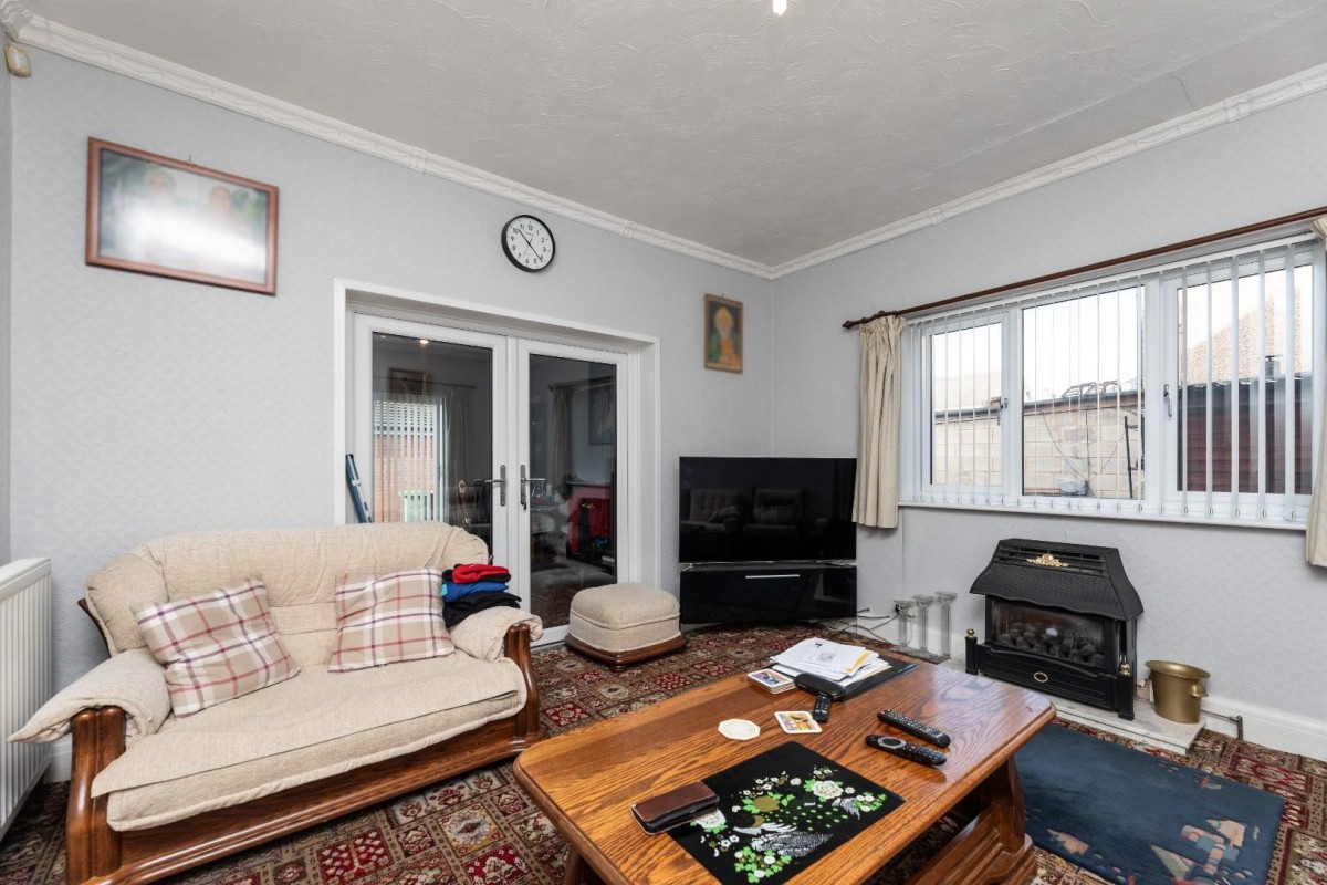 Womersley Road, Knottingley