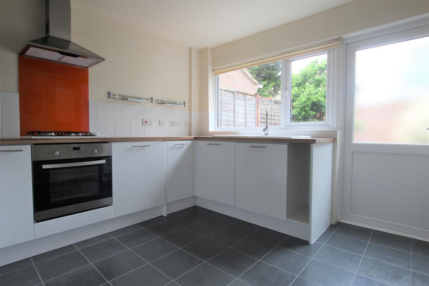 Donnington Close, Redditch, B98 8QE