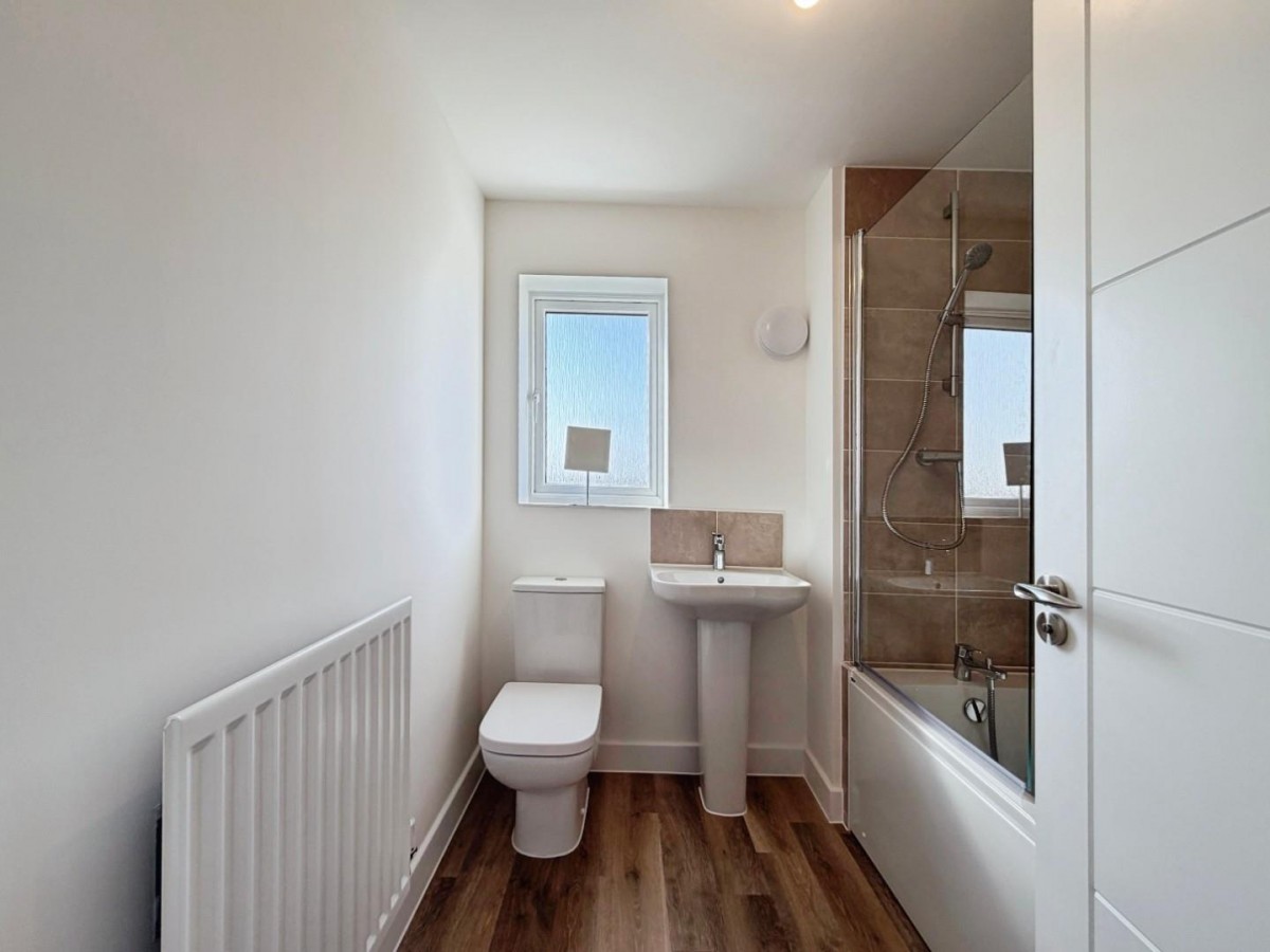 Martello Lakes, Hythe