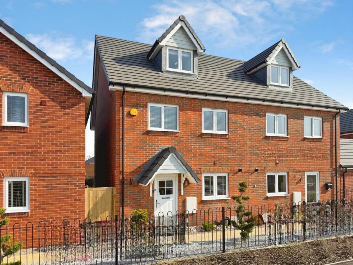 Martello Lakes, Hythe