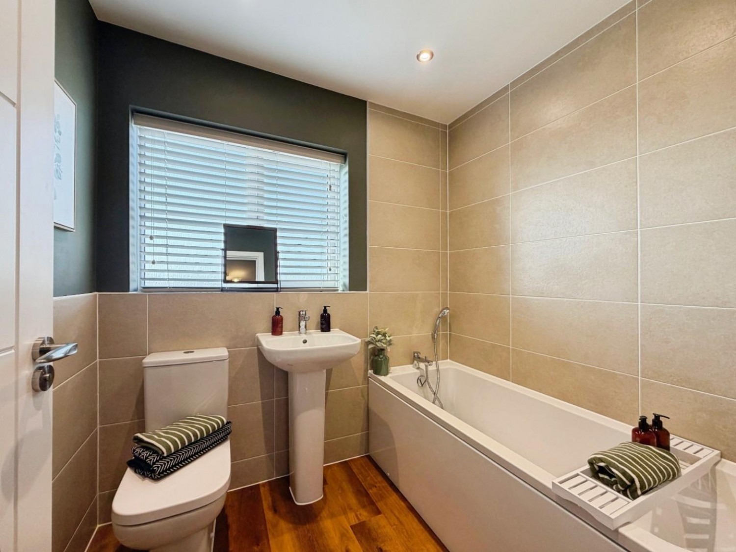 Martello Lakes, Hythe