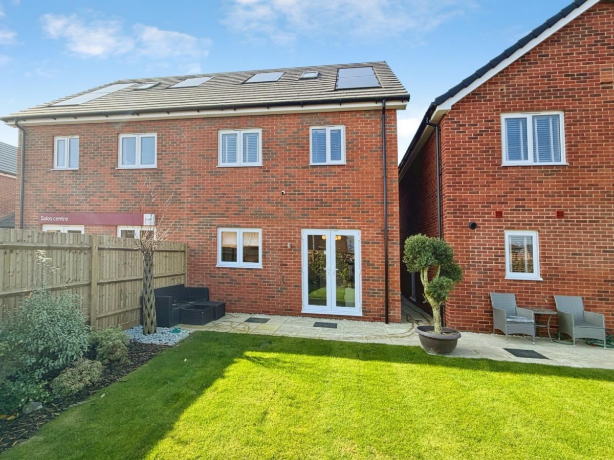 Martello Lakes, Hythe